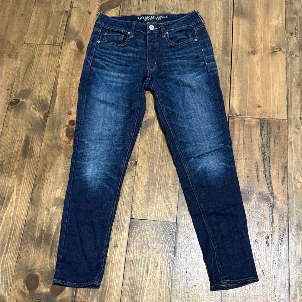American Eagle Tomgirl Jeans